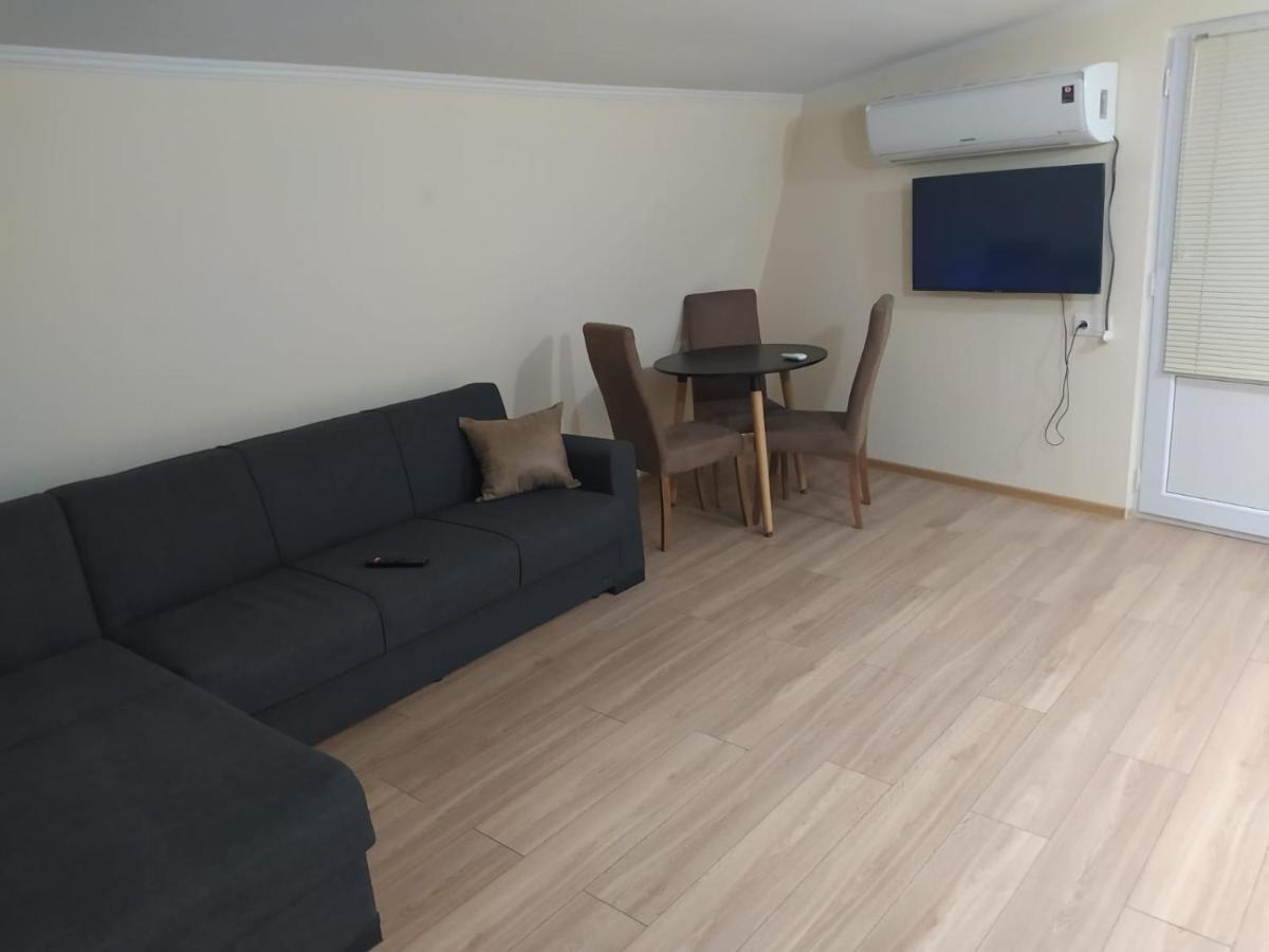 Apartment Dry Bridge Tbilisi ภายนอก รูปภาพ